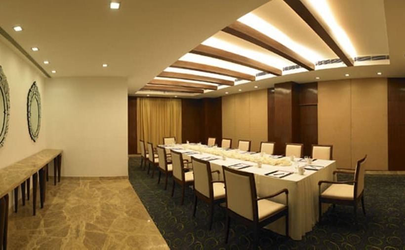 فندق Royal Orchid Central Jaipur, Bani Park