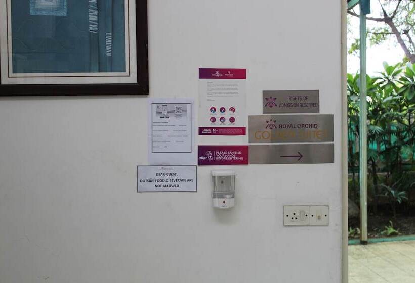 酒店 Royal Orchid Golden Suites Pune