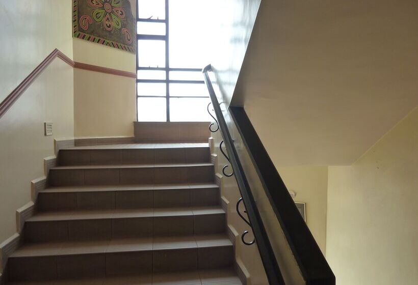 Отель Rutu Gandh Heritage