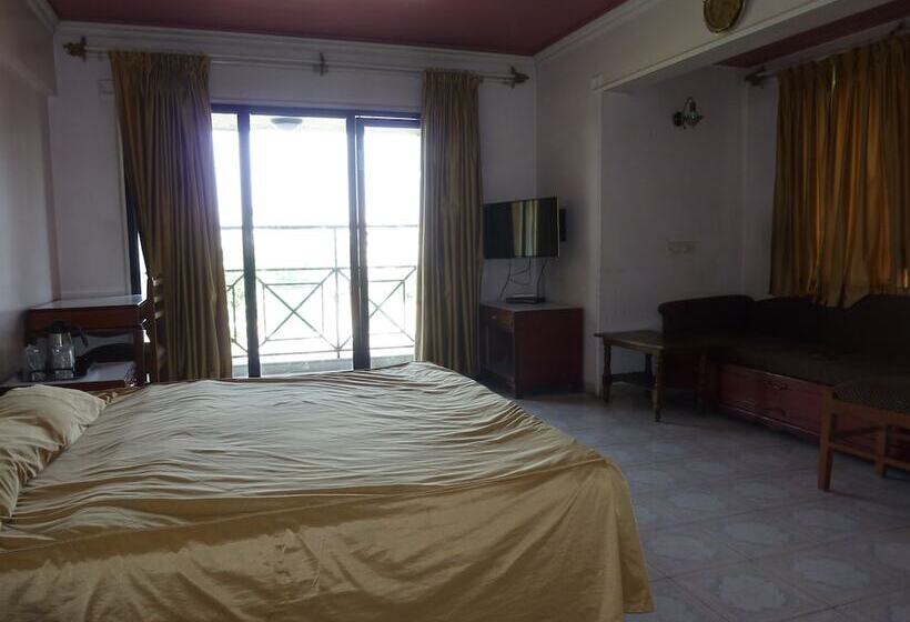 Отель Rutu Gandh Heritage