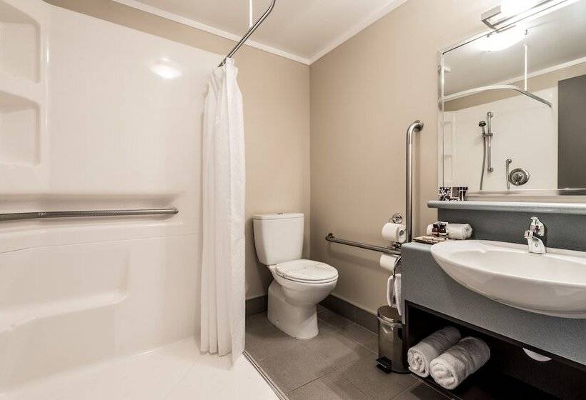 酒店 Sails On The Lake