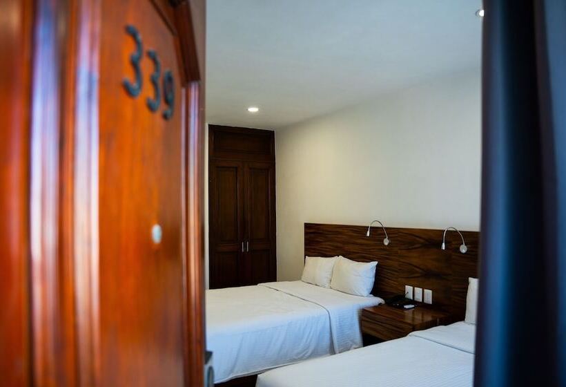 Отель San Antonio