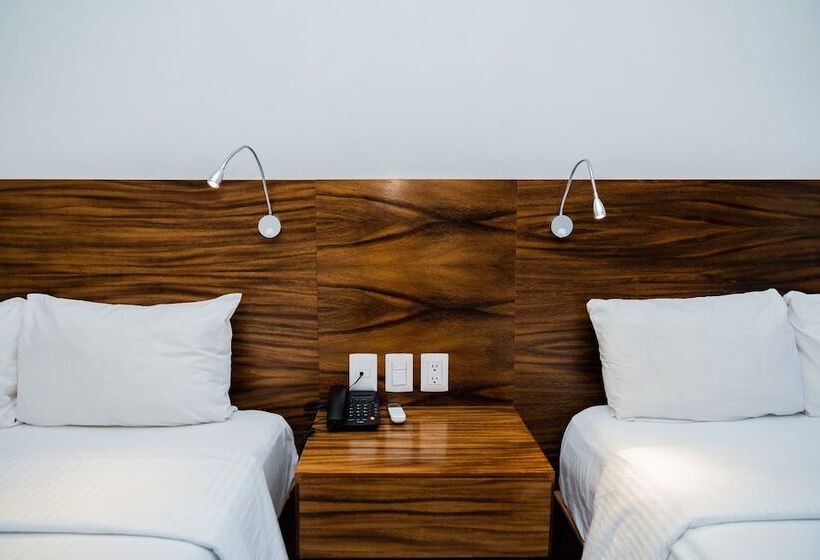 Отель San Antonio