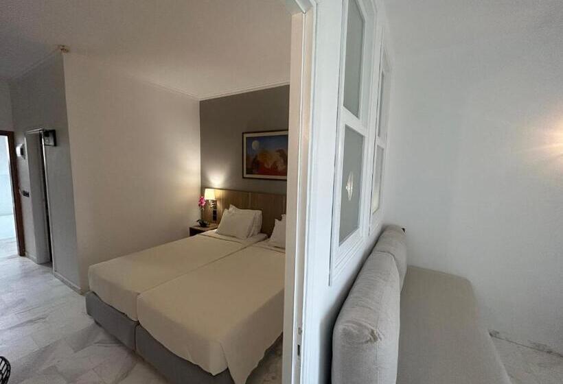 בית מלון כפרי Selini Suites & Waterpark