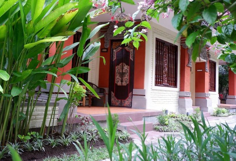 酒店 Seminyak Paradiso