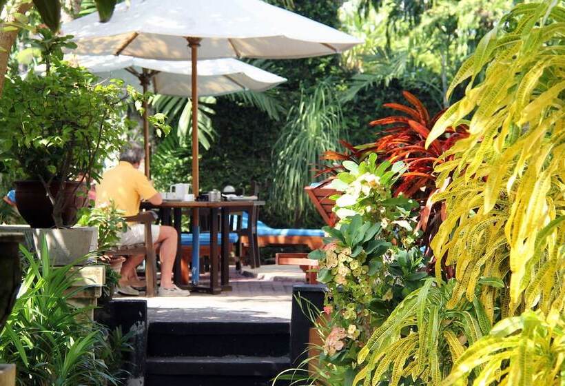 酒店 Seminyak Paradiso