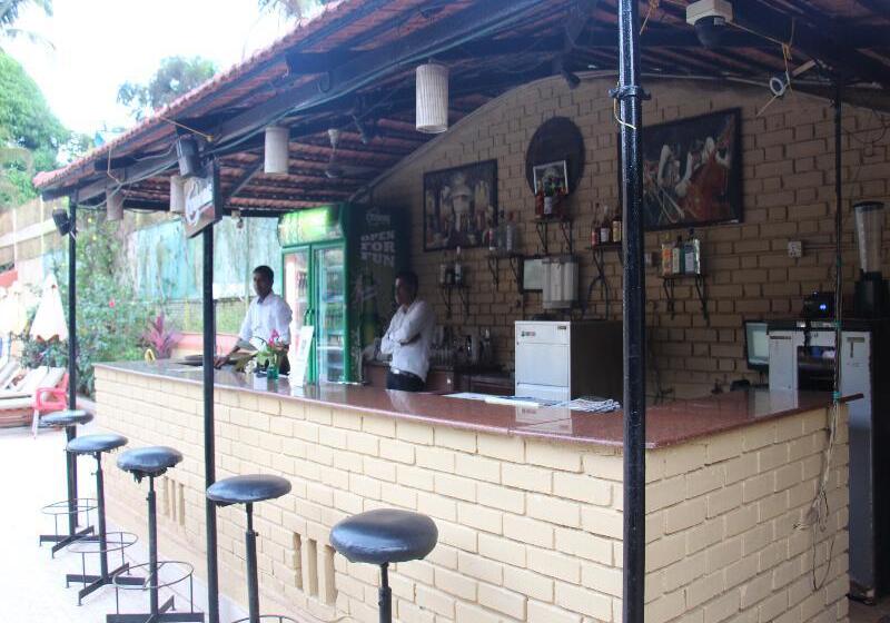 酒店 Somy Plaza Calangute Goa Formerly Somy Resort