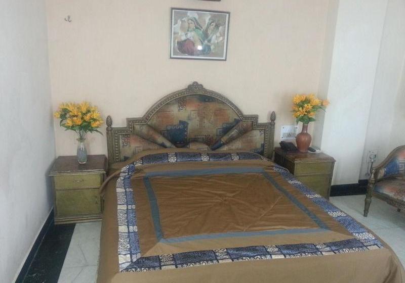 Отель Sunshine Villa