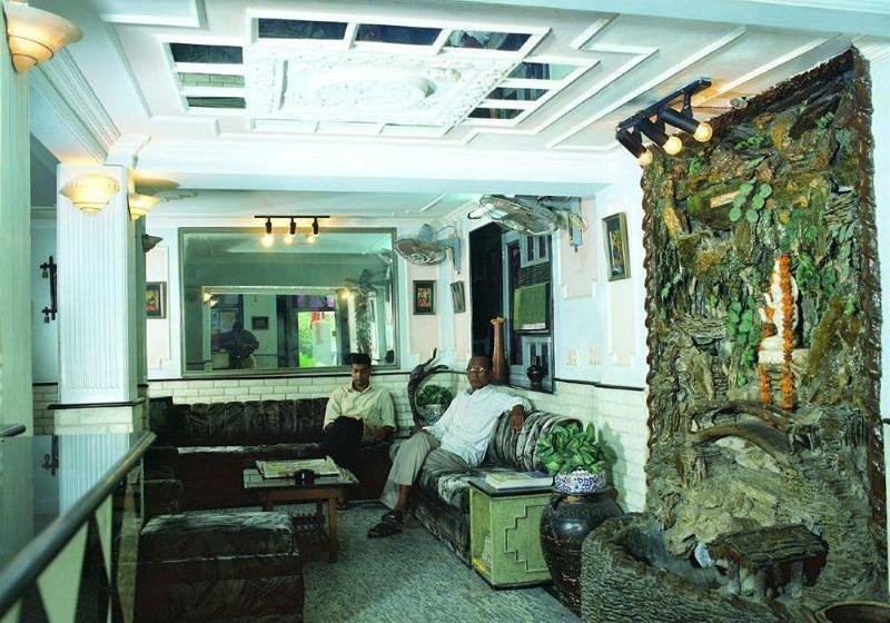 Отель Sunshine Villa