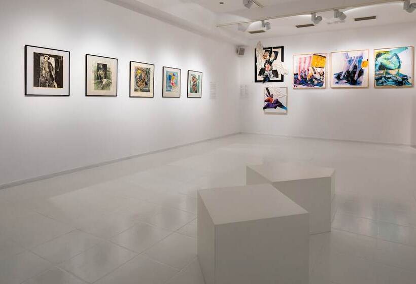 Отель Thalassa Beach Resort & Spa