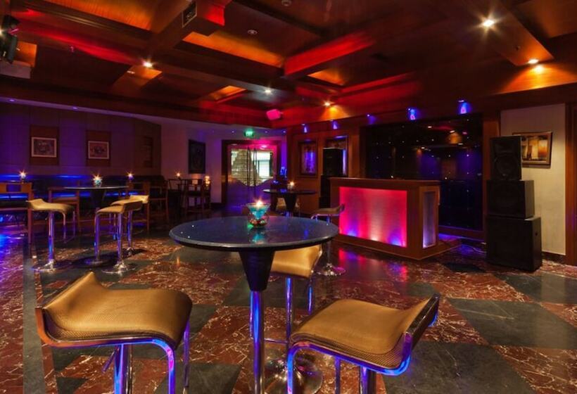 ホテル The Accord Metropolitan