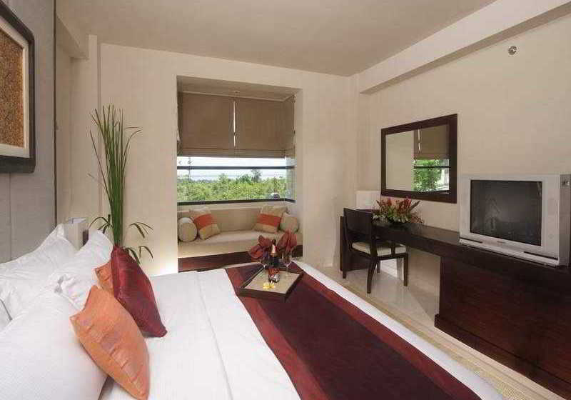 هتل The Bali Bay View  Suites & Villas