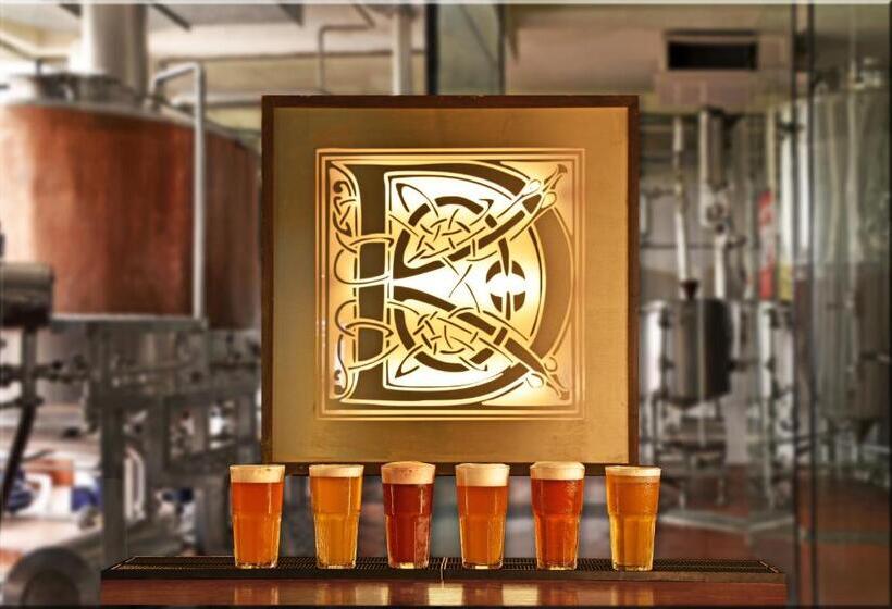 酒店 The Corinthians Resort And Club