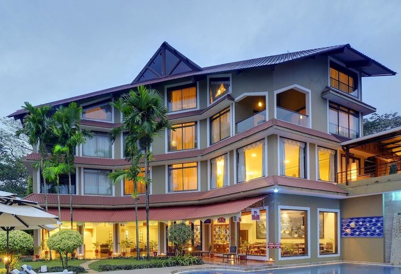 فندق The Crown Goa