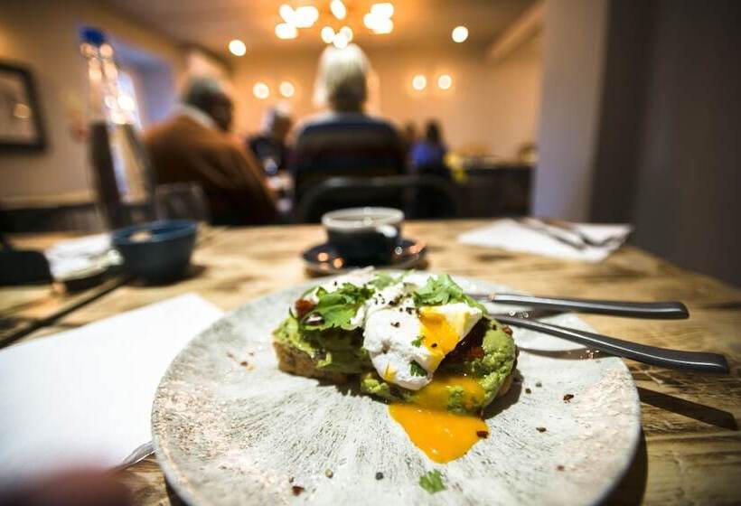 호텔 The Lodge Duxford