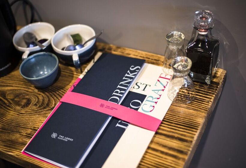 호텔 The Lodge Duxford