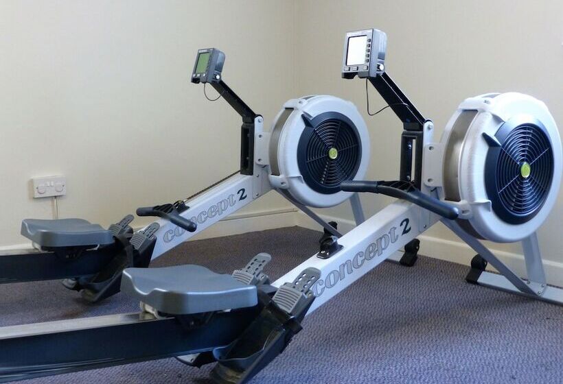 هتل The Norfolk Lodge