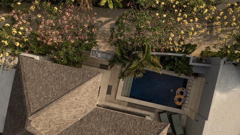 Отель The Seminyak Suite  Private Villa