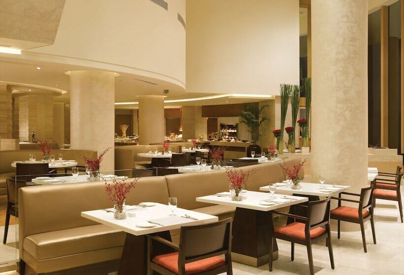 هتل Trident Bandra Kurla