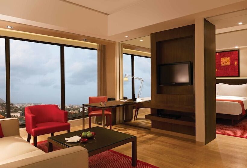 هتل Trident Bandra Kurla