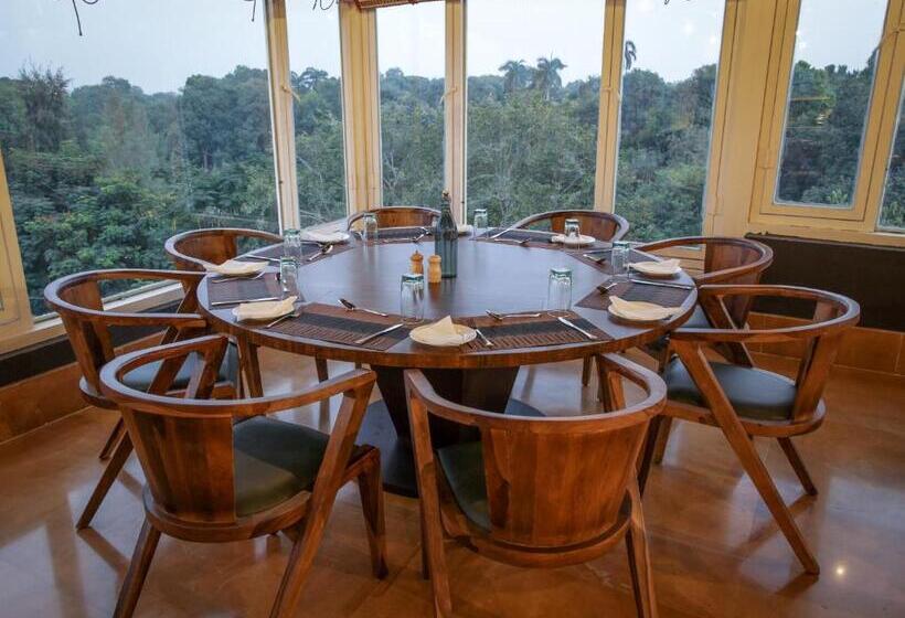 Tripli Hotels Shambhu Villas