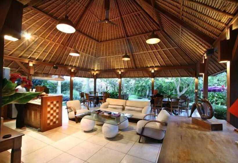 ホテル Ubud Garden Villa