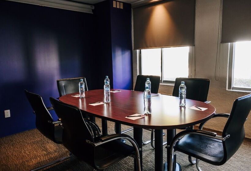 בית מלון כפרי Victoria Express