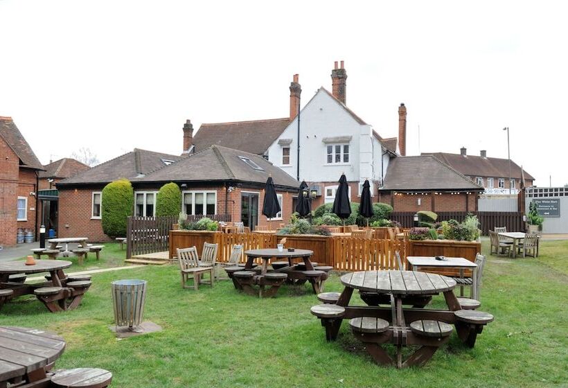 ホテル White Hart By Chef & Brewer Collection