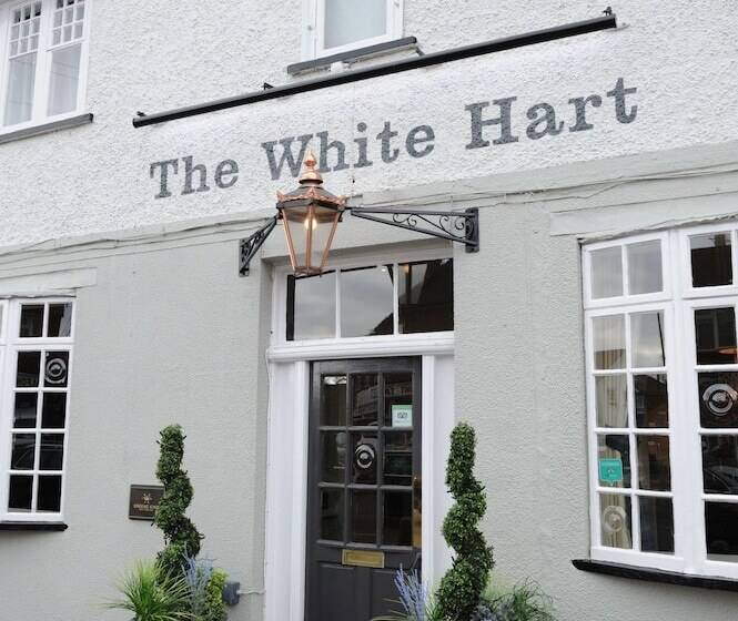 ホテル White Hart By Chef & Brewer Collection