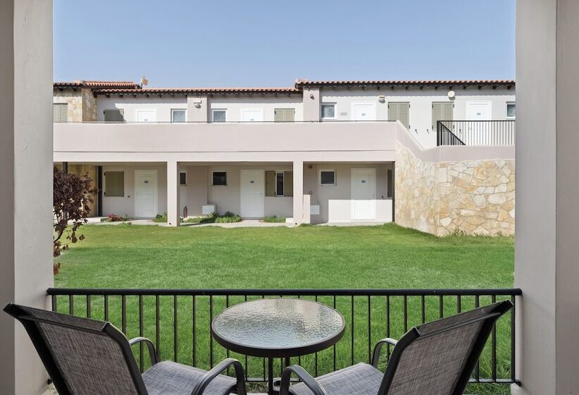 Отель White Olive Marine Aquapark   All Inclusive