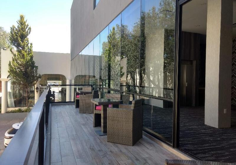 Wyndham Garden Aguascalientes Hotel & Casino