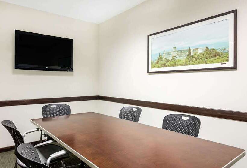 هتل Wyndham Garden Mexico City Polanco