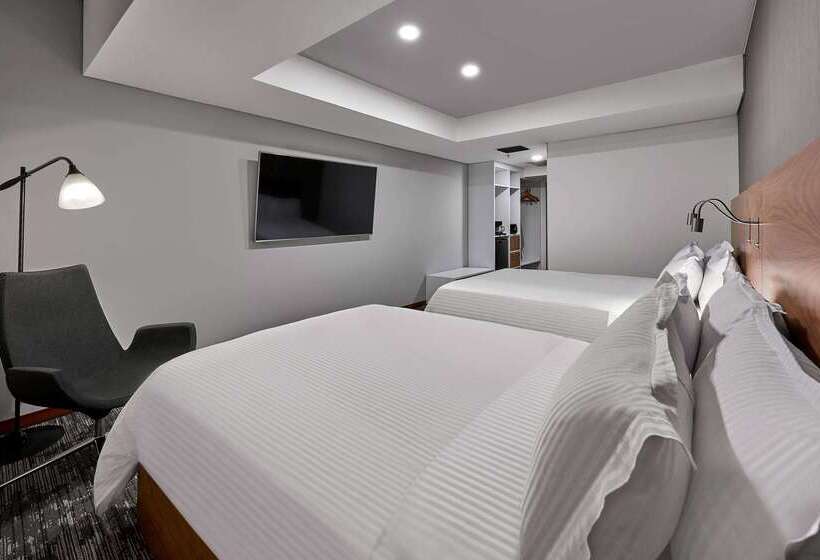 هتل Wyndham Garden Mexico City Polanco