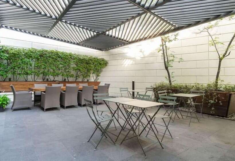 هتل Wyndham Garden Mexico City Polanco