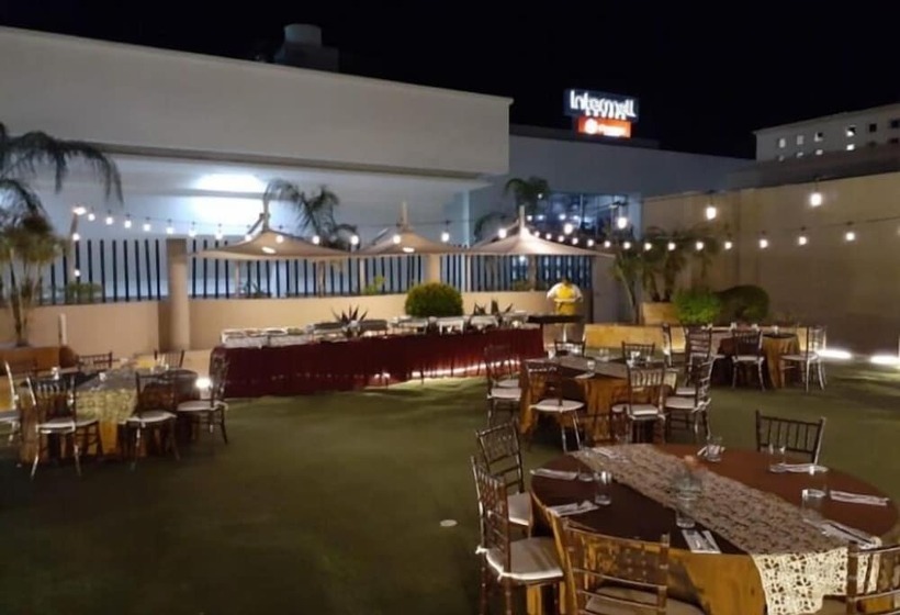 בית מלון כפרי Wyndham Garden Torreon Tecnologico