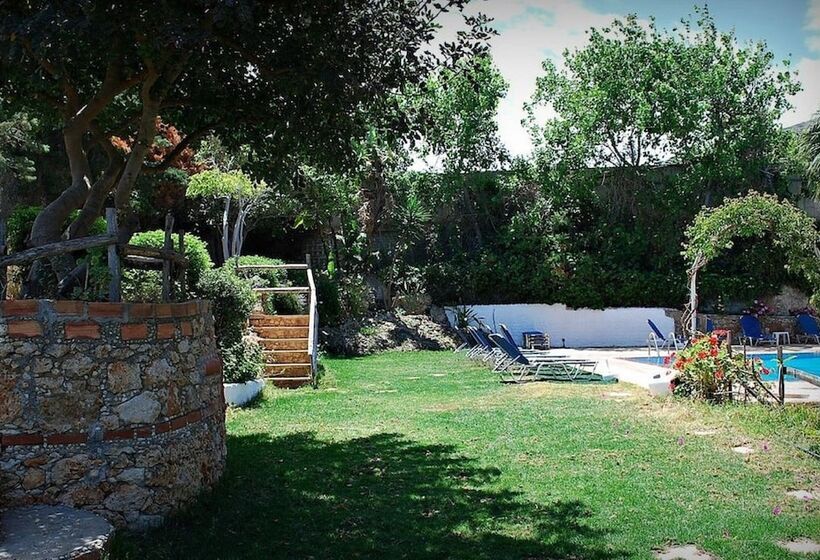 Iliostasi Beach Apartments