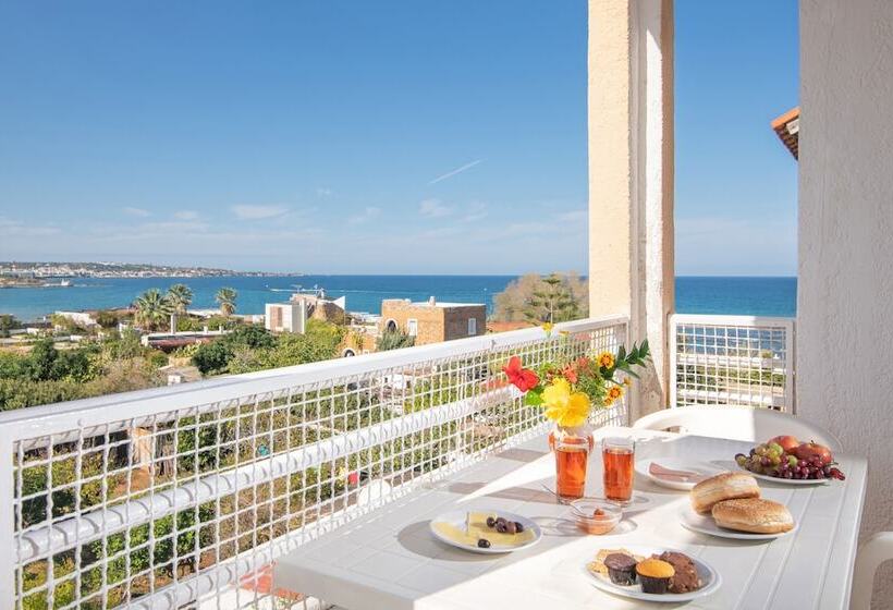 Iliostasi Beach Apartments