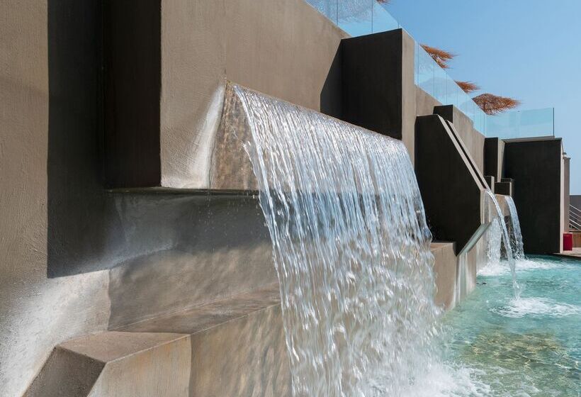 Kresten Royal Euphoria Resort