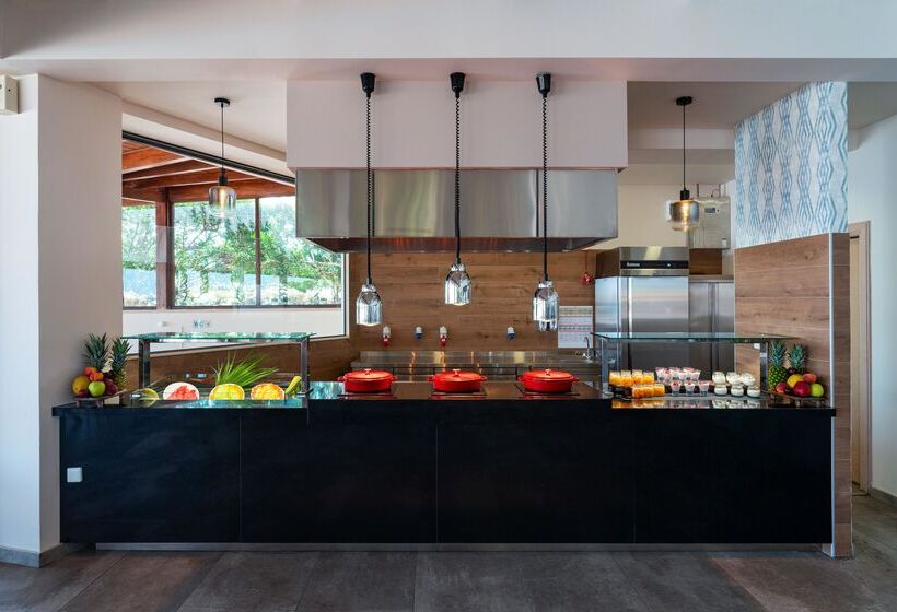 Kresten Royal Euphoria Resort