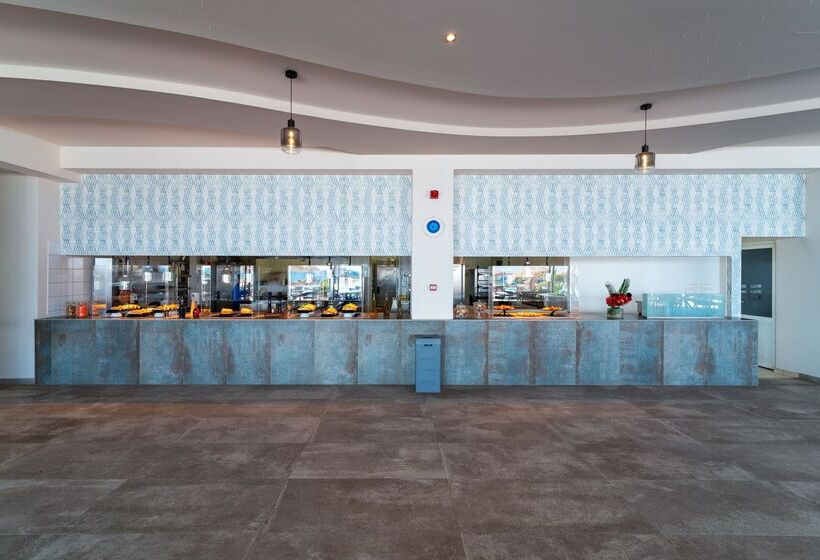 Kresten Royal Euphoria Resort