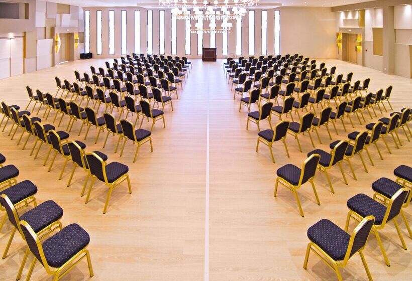 Kresten Royal Euphoria Resort