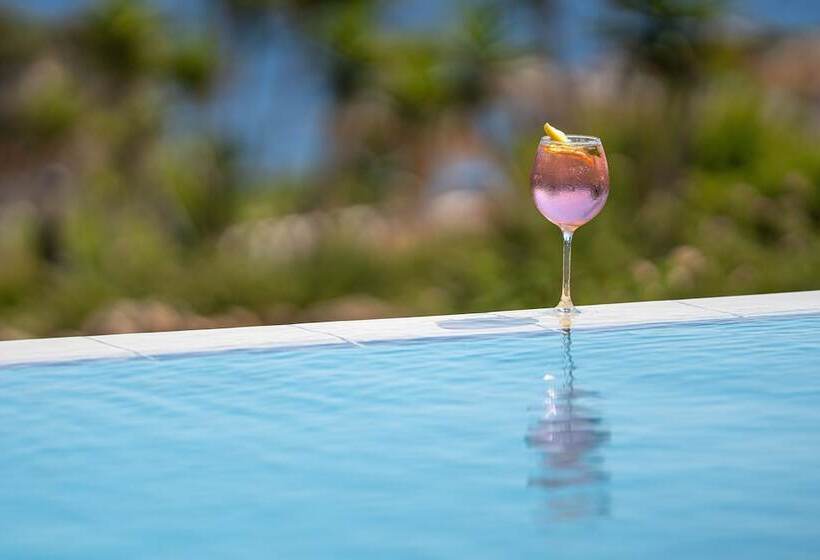 Kresten Royal Euphoria Resort