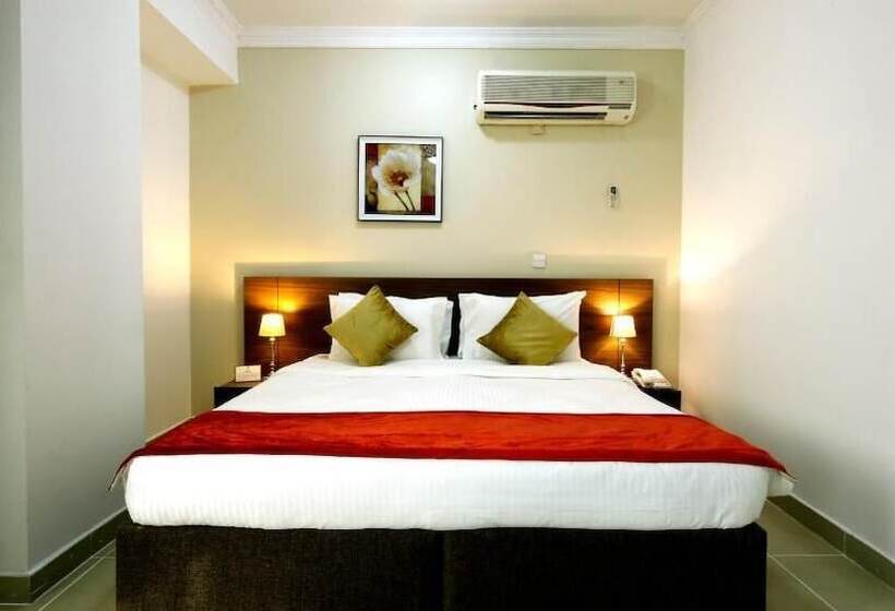 La Villa Inn Hotel Apartments