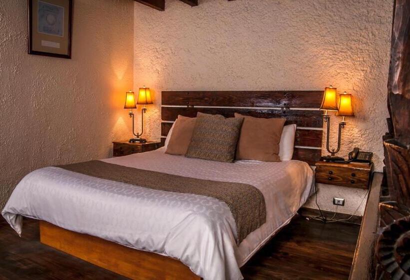 Las Rocas Resort And Spa