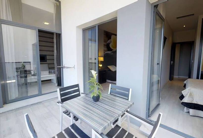 Leo Deluxe Punta Umbría