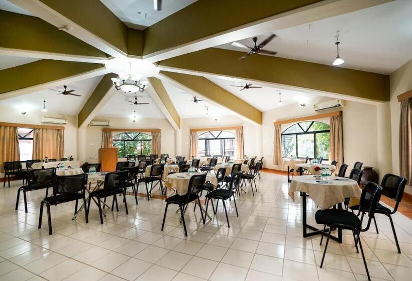 Lillywoods Highland Beach Resort