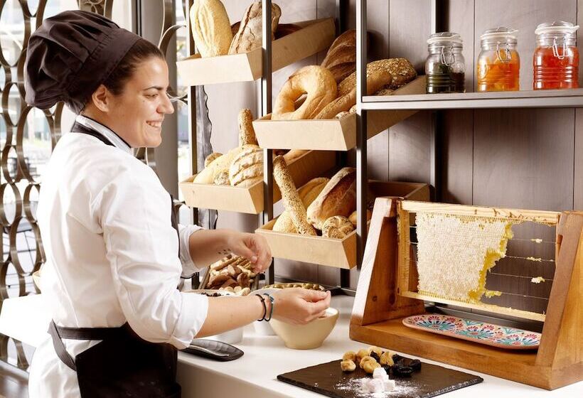 Nautilux Rethymno By Mage Hotels