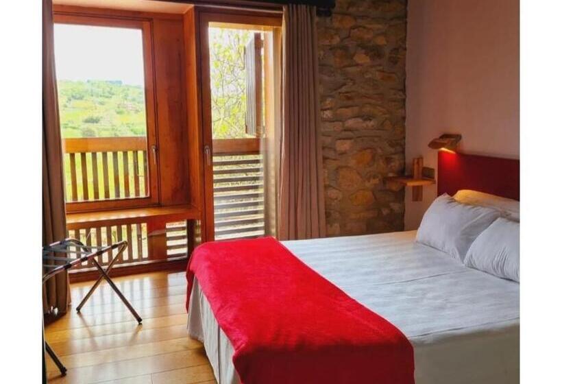 פנסיון Posada Los Calderones