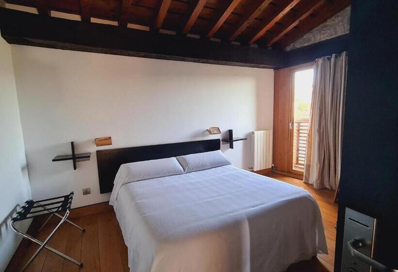 פנסיון Posada Los Calderones