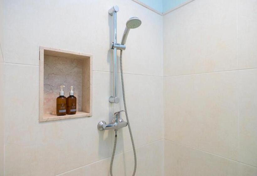 Tanaya Bed & Breakfast